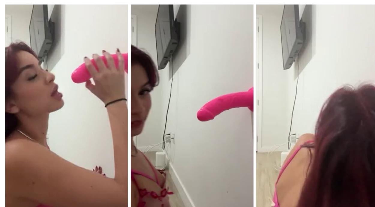 Andie Elle Dildo Blowjob Onlyfans Video