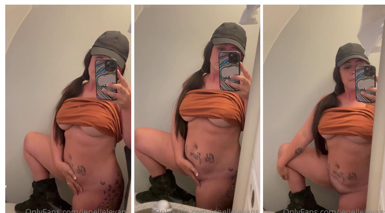 Jenelle Evans Airplane Bathroom Pussy Rub Onlyfans