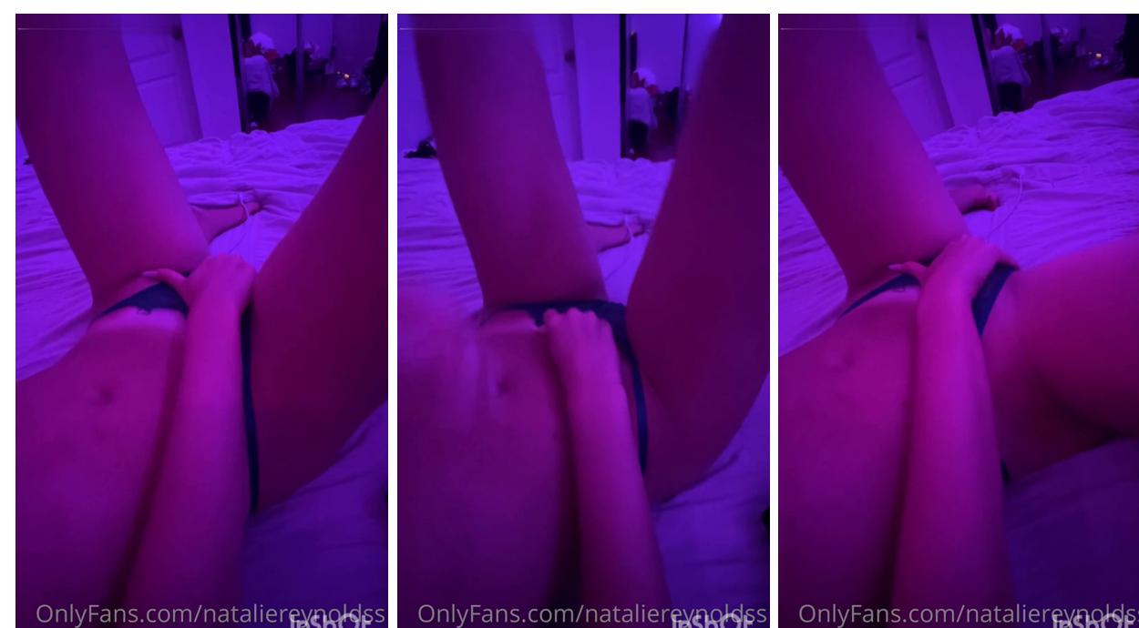 Natalie Reynolds Solo Masturbating Her Tight Pussy Lips Onlyfans Video