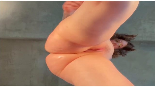 Oliviamaebaee Squirting Pov Fingering Pussy Onlyfans Video