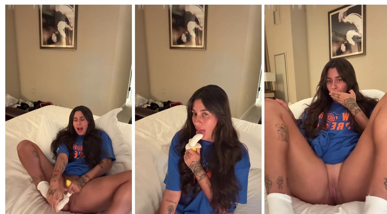 Fernandamotafarhat Basketball Cheerleader Masturbating Her Pussy For Her Coach Free Onlyfans